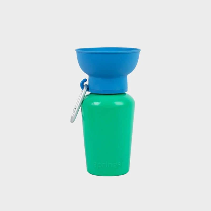 GOURDE PORTABLE POUR CHIEN AVEC DISTRIBUTEUR D'EAU RÉTRACTABLE - 590ML * ÉDITION LIMITÉE BICOLORE